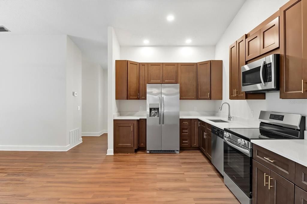 For Sale: $360,000 (3 beds, 2 baths, 1868 Square Feet)