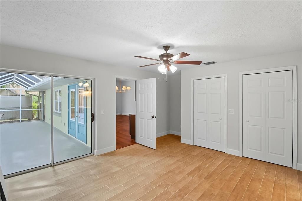 For Sale: $360,000 (3 beds, 2 baths, 1868 Square Feet)