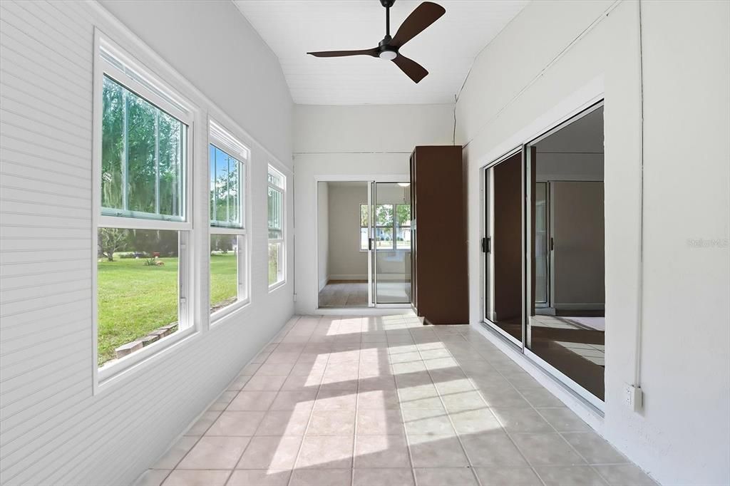 For Sale: $360,000 (3 beds, 2 baths, 1868 Square Feet)