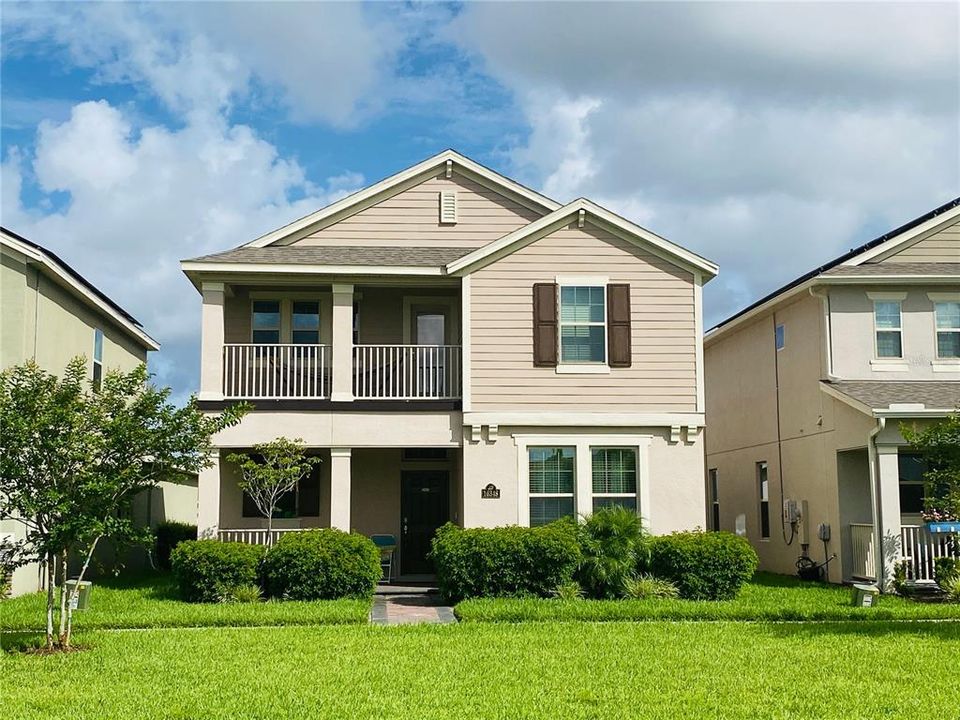 出租: $3,199 (4 贝兹, 3 浴室, 2477 平方英尺)