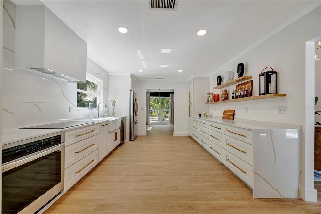 For Sale: $1,197,000 (4 beds, 3 baths, 2770 Square Feet)