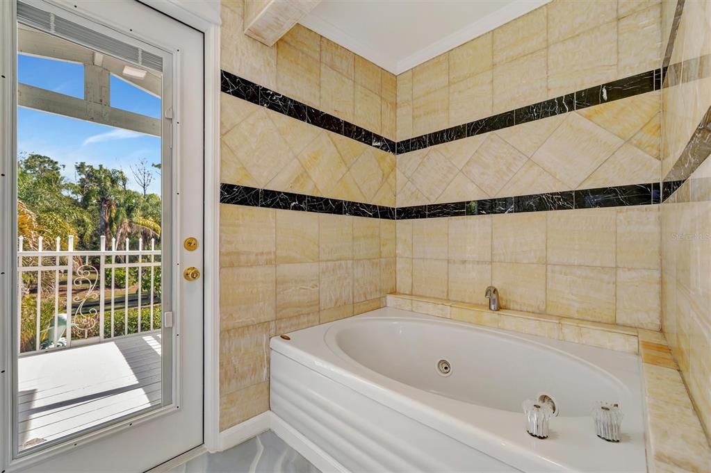 For Sale: $1,197,000 (4 beds, 3 baths, 2770 Square Feet)