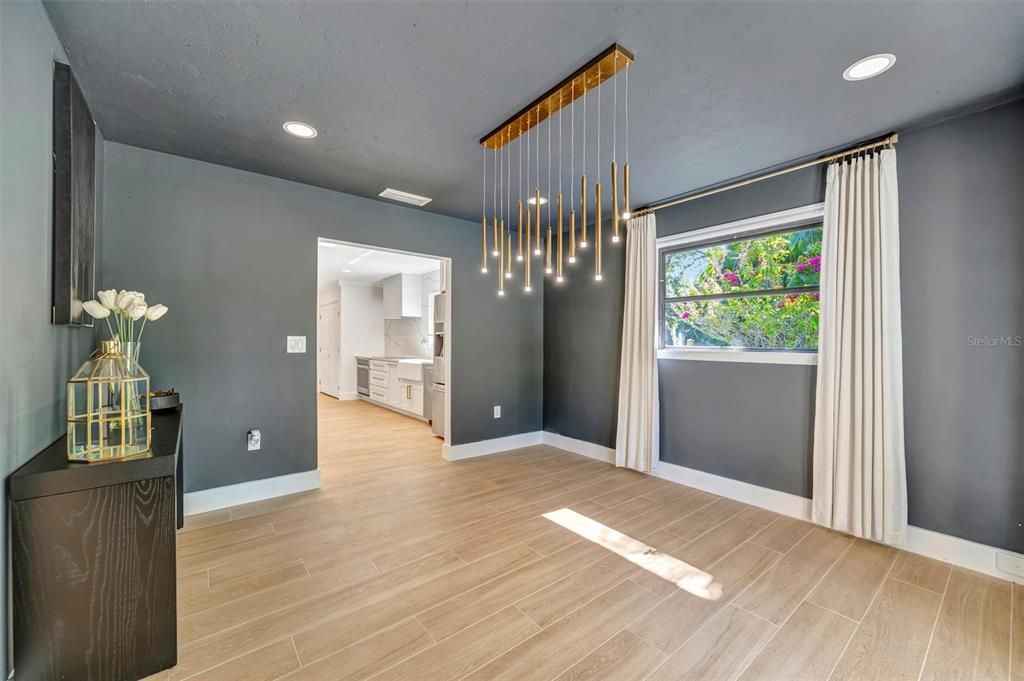 For Sale: $1,197,000 (4 beds, 3 baths, 2770 Square Feet)