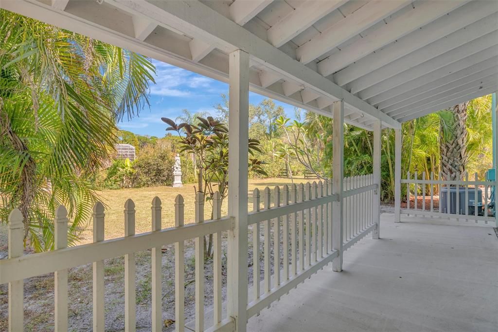 For Sale: $1,197,000 (4 beds, 3 baths, 2770 Square Feet)