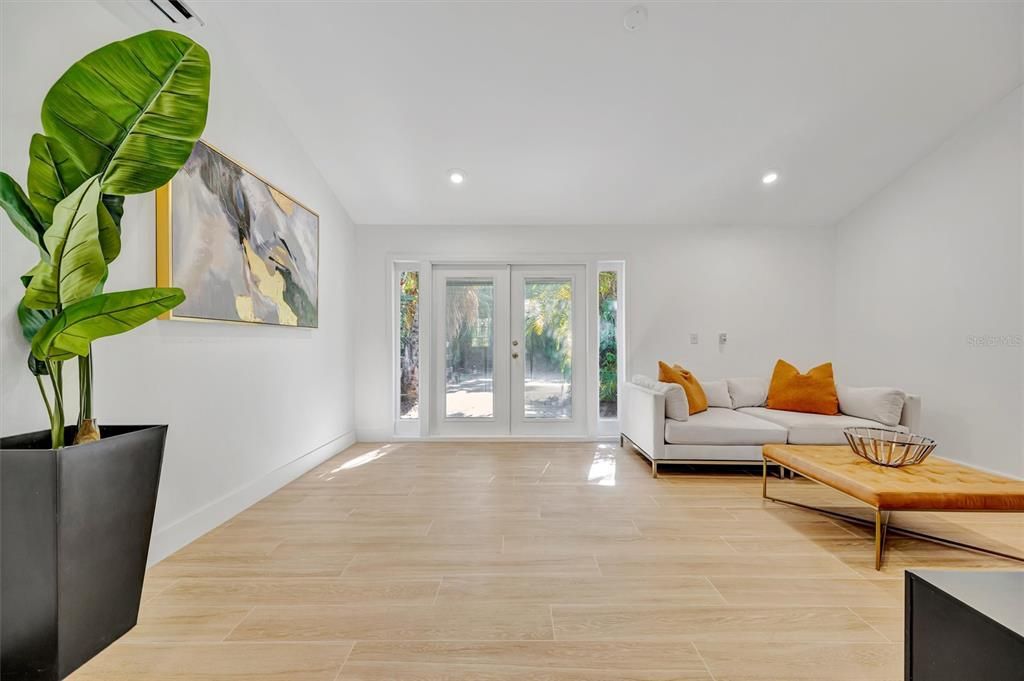 For Sale: $1,197,000 (4 beds, 3 baths, 2770 Square Feet)