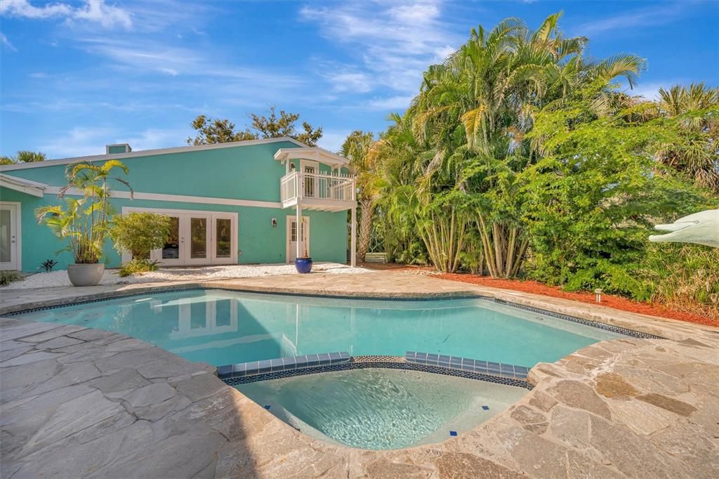 For Sale: $1,197,000 (4 beds, 3 baths, 2770 Square Feet)