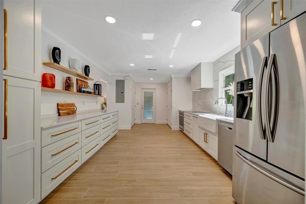 For Sale: $1,197,000 (4 beds, 3 baths, 2770 Square Feet)