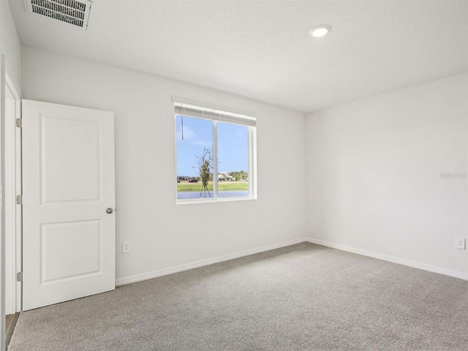 На продажу: $278,980 (3 спален, 2 ванн, 1269 Квадратных фут)