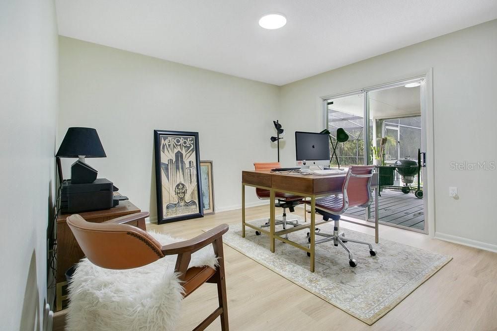 For Sale: $699,000 (4 beds, 2 baths, 2536 Square Feet)