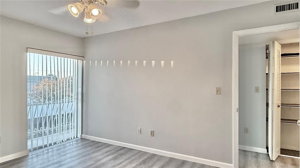 For Rent: $1,400 (2 beds, 2 baths, 1017 Square Feet)