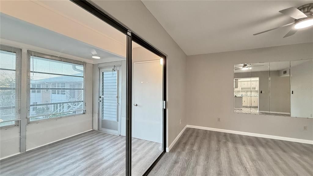 For Rent: $1,400 (2 beds, 2 baths, 1017 Square Feet)