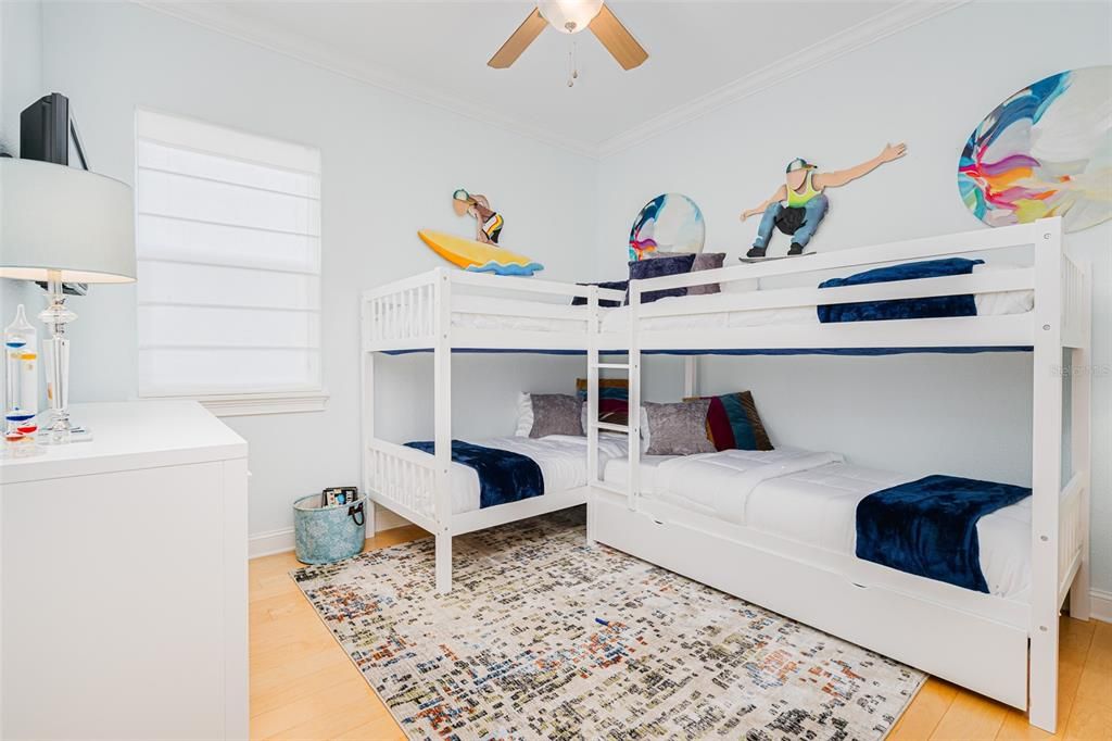 待售: $1,699,000 (5 贝兹, 4 浴室, 4472 平方英尺)