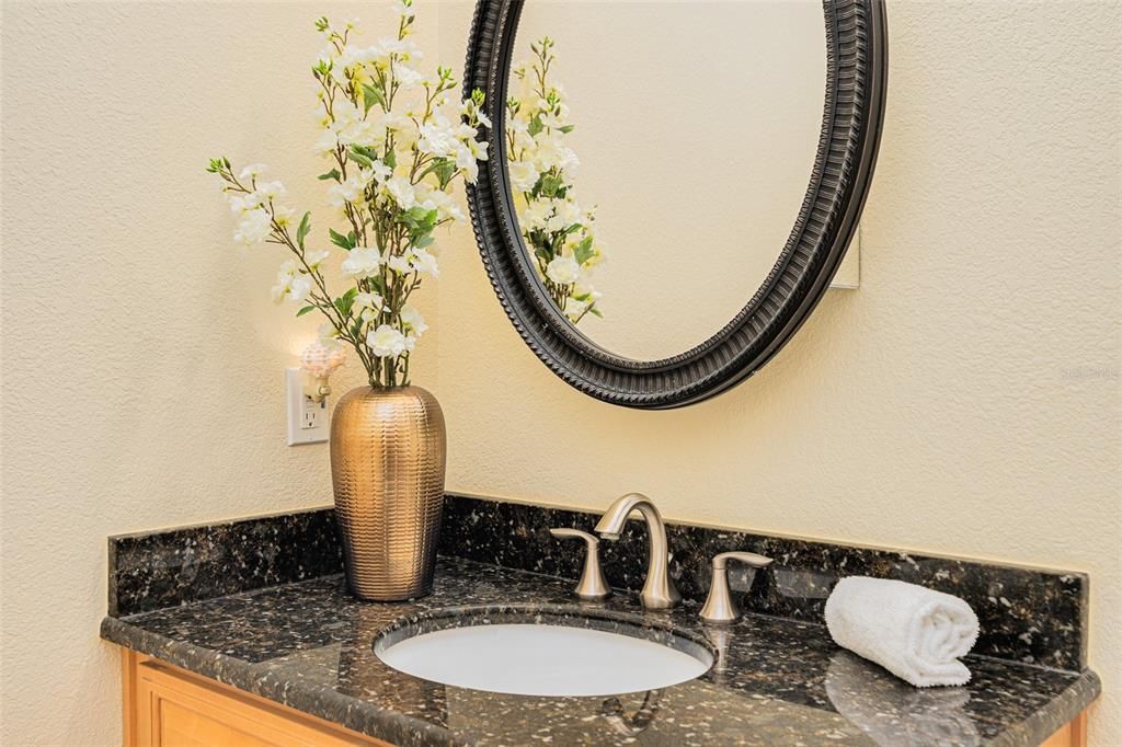 待售: $1,699,000 (5 贝兹, 4 浴室, 4472 平方英尺)