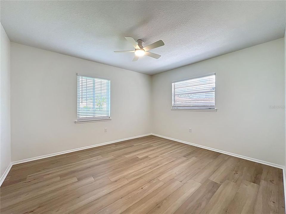 En Renta: $2,490 (3 camas, 2 baños, 1784 Pies cuadrados)