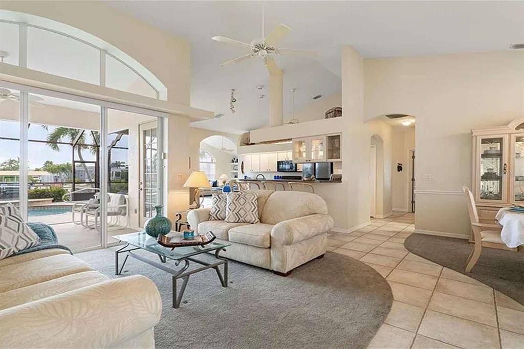 For Sale: $729,000 (3 beds, 2 baths, 2009 Square Feet)