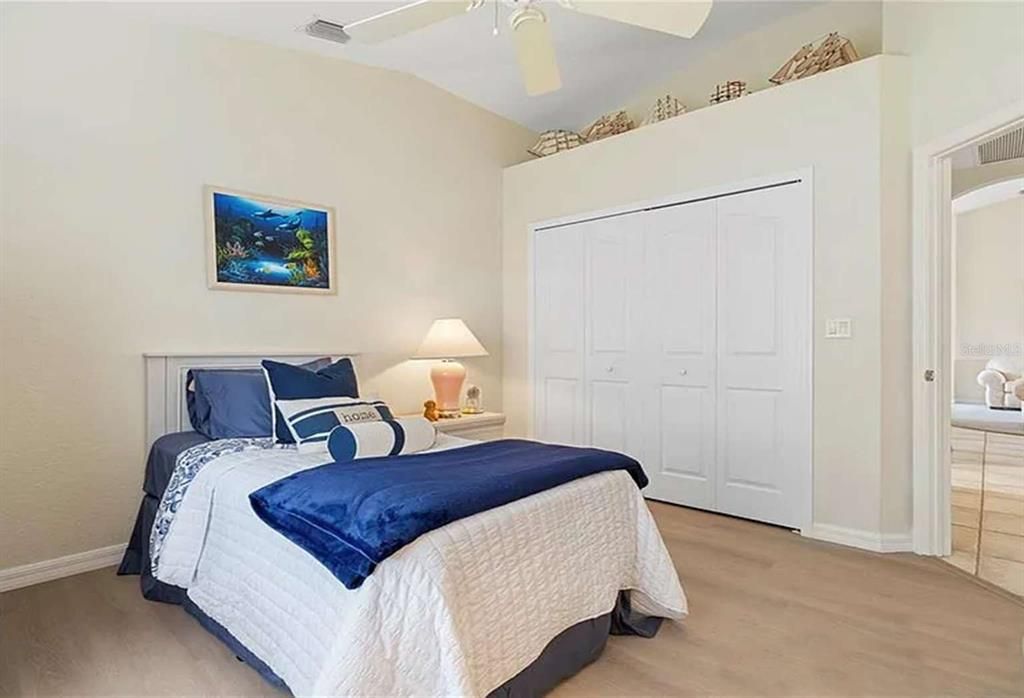 For Sale: $729,000 (3 beds, 2 baths, 2009 Square Feet)