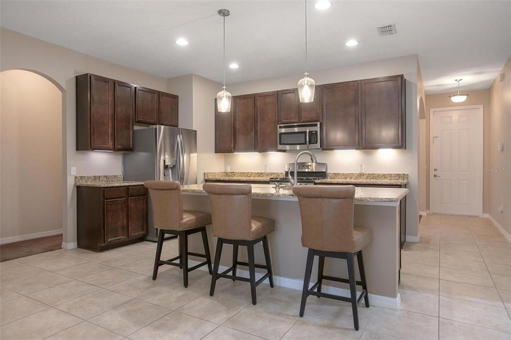 For Sale: $389,000 (4 beds, 2 baths, 1842 Square Feet)