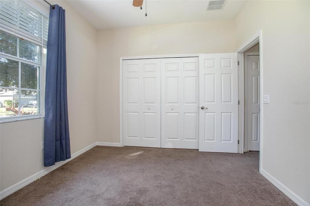 For Sale: $389,000 (4 beds, 2 baths, 1842 Square Feet)