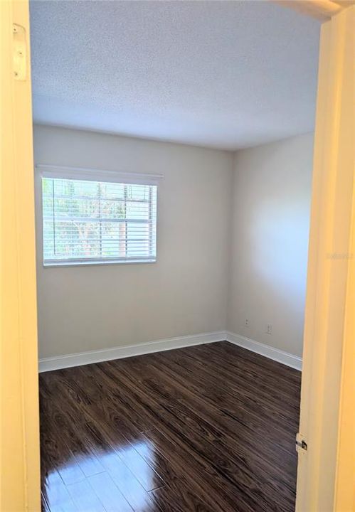 For Sale: $177,000 (1 beds, 1 baths, 600 Square Feet)