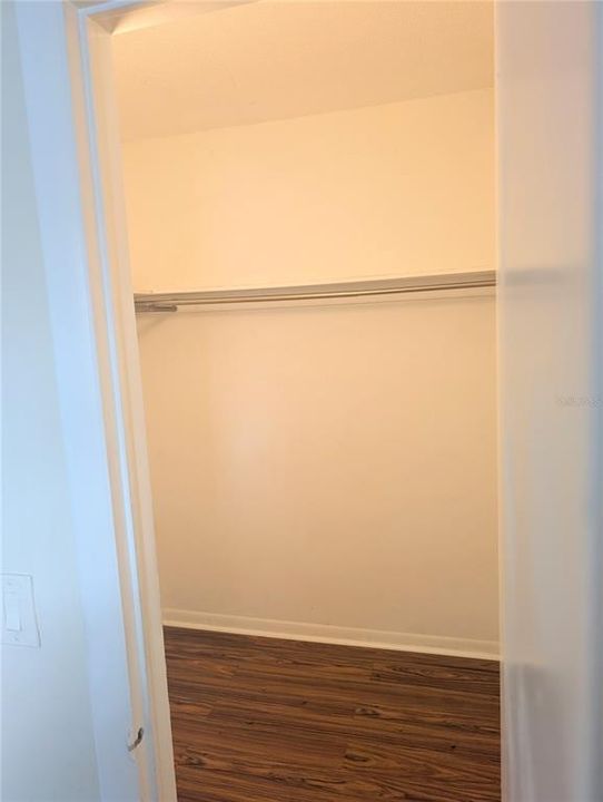 For Sale: $177,000 (1 beds, 1 baths, 600 Square Feet)