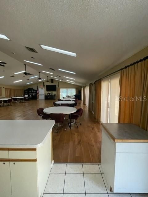 Active With Contract: $185,000 (2 beds, 2 baths, 852 Square Feet)