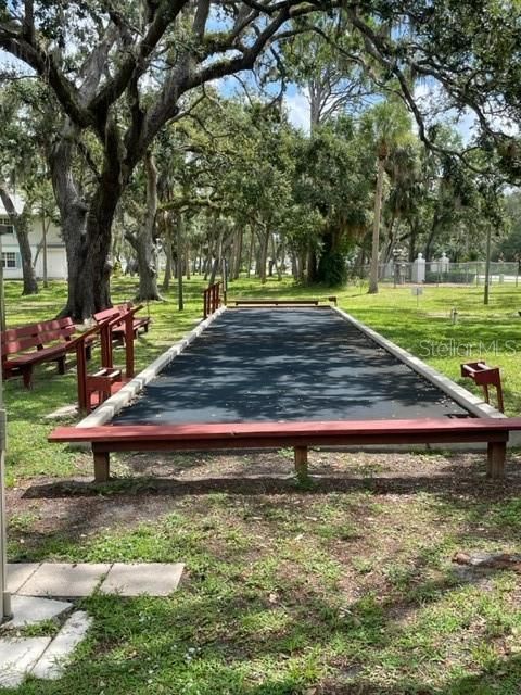 Active With Contract: $185,000 (2 beds, 2 baths, 852 Square Feet)