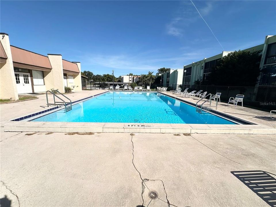 For Sale: $160,000 (2 beds, 2 baths, 1120 Square Feet)