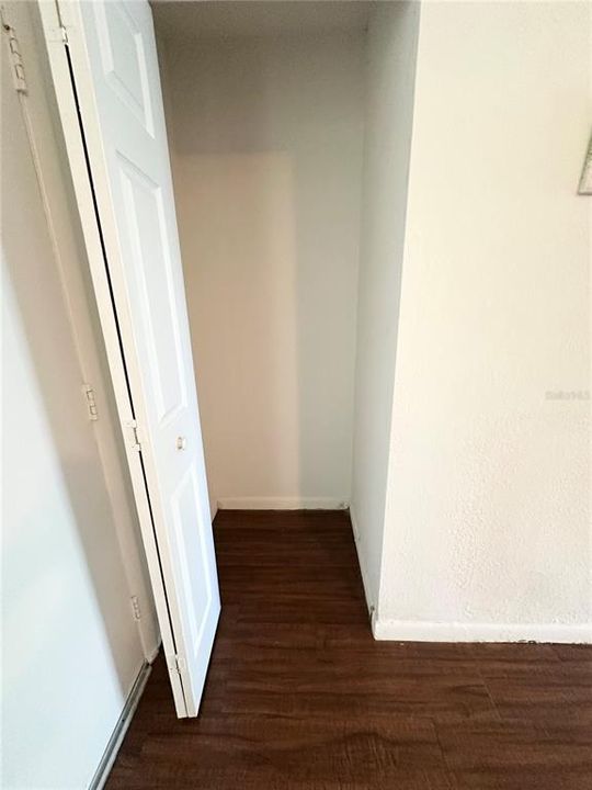 For Sale: $160,000 (2 beds, 2 baths, 1120 Square Feet)