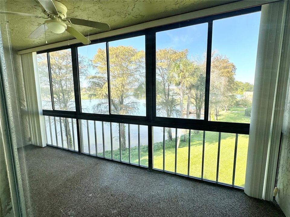 For Sale: $160,000 (2 beds, 2 baths, 1120 Square Feet)