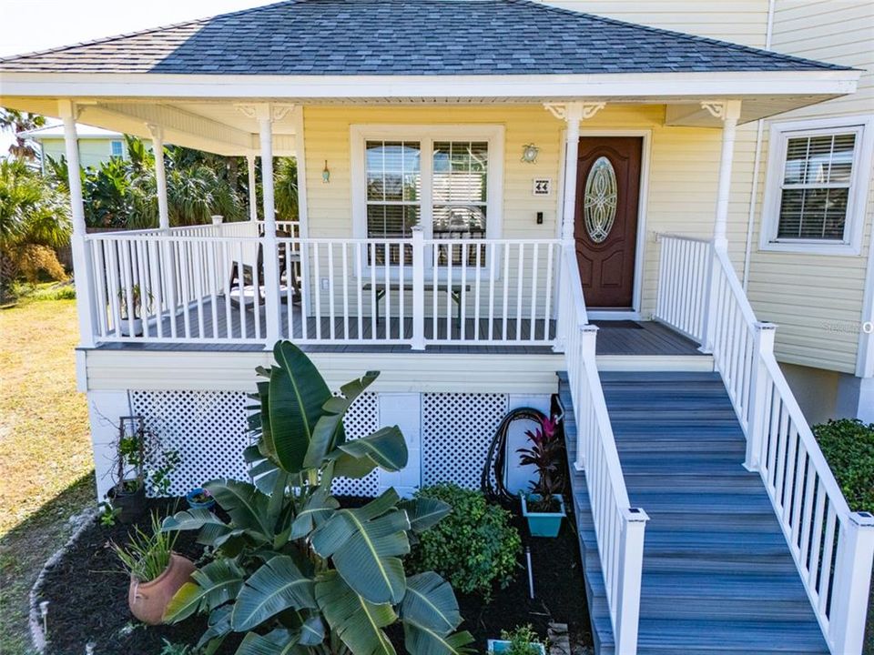 For Sale: $749,000 (4 beds, 3 baths, 2572 Square Feet)