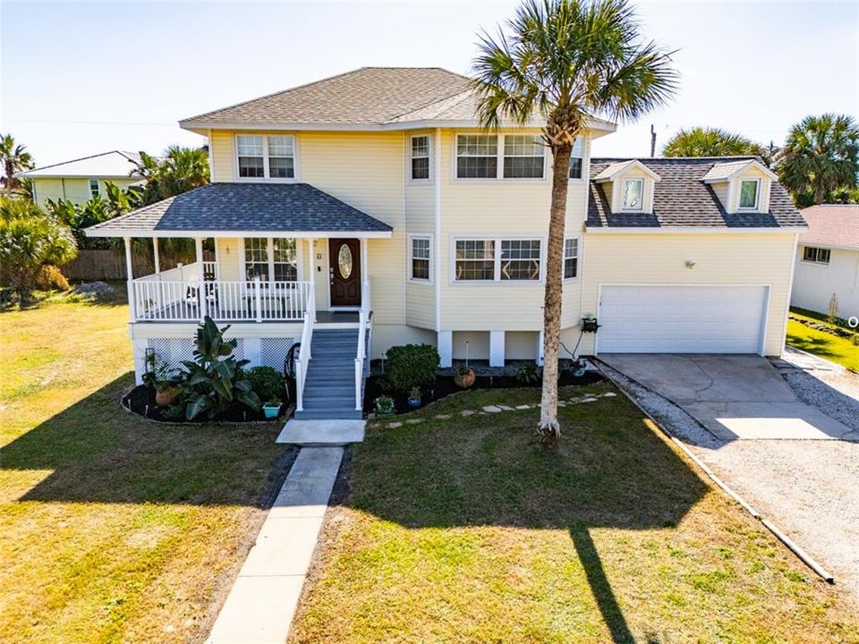 For Sale: $749,000 (4 beds, 3 baths, 2572 Square Feet)