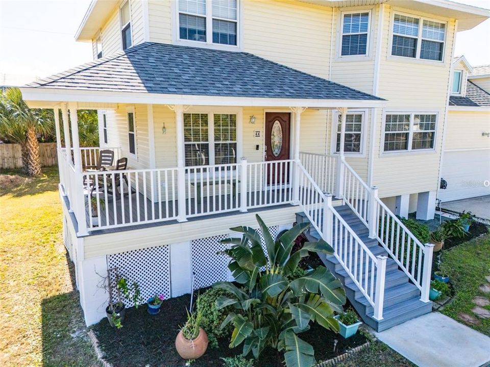 For Sale: $749,000 (4 beds, 3 baths, 2572 Square Feet)