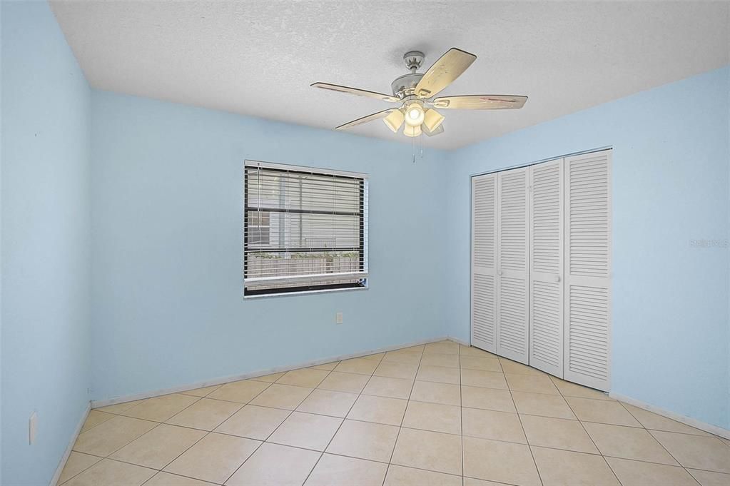 For Sale: $229,900 (2 beds, 2 baths, 1322 Square Feet)