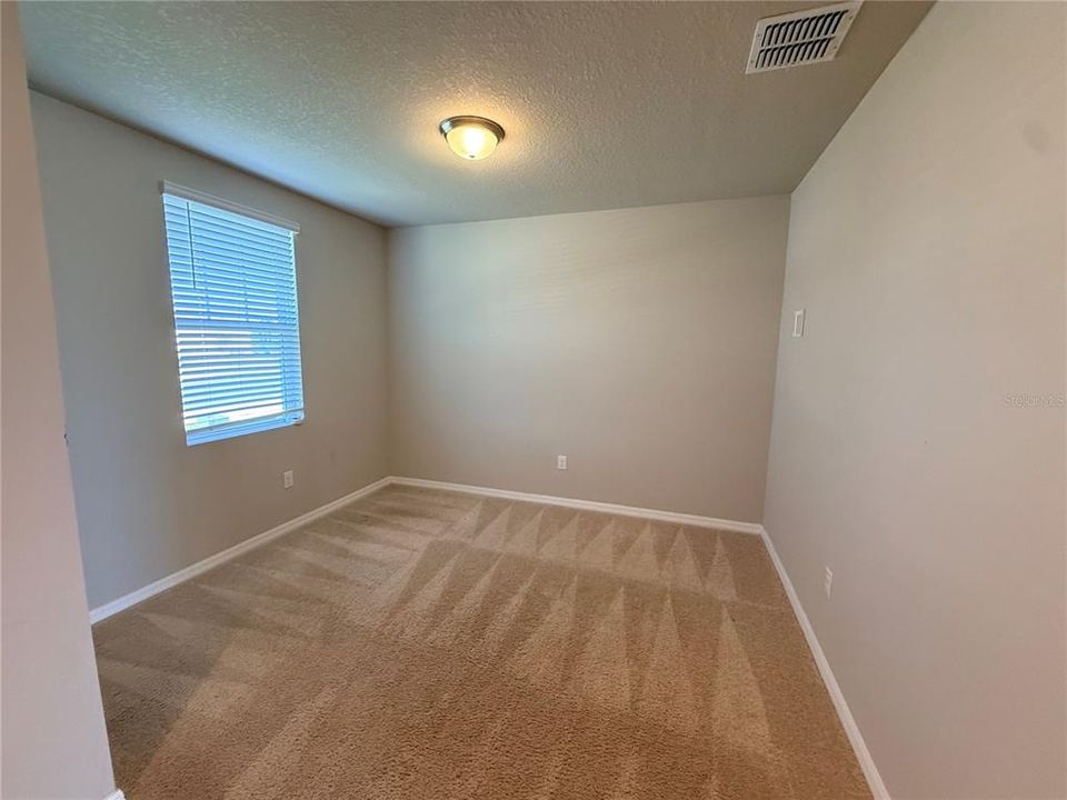 For Sale: $475,000 (4 beds, 2 baths, 2340 Square Feet)