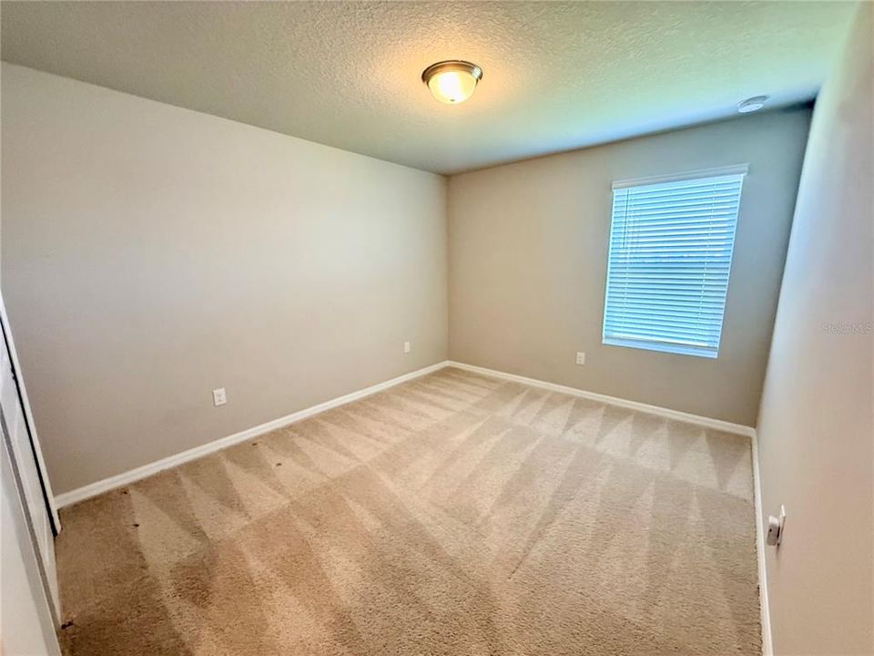 For Sale: $475,000 (4 beds, 2 baths, 2340 Square Feet)