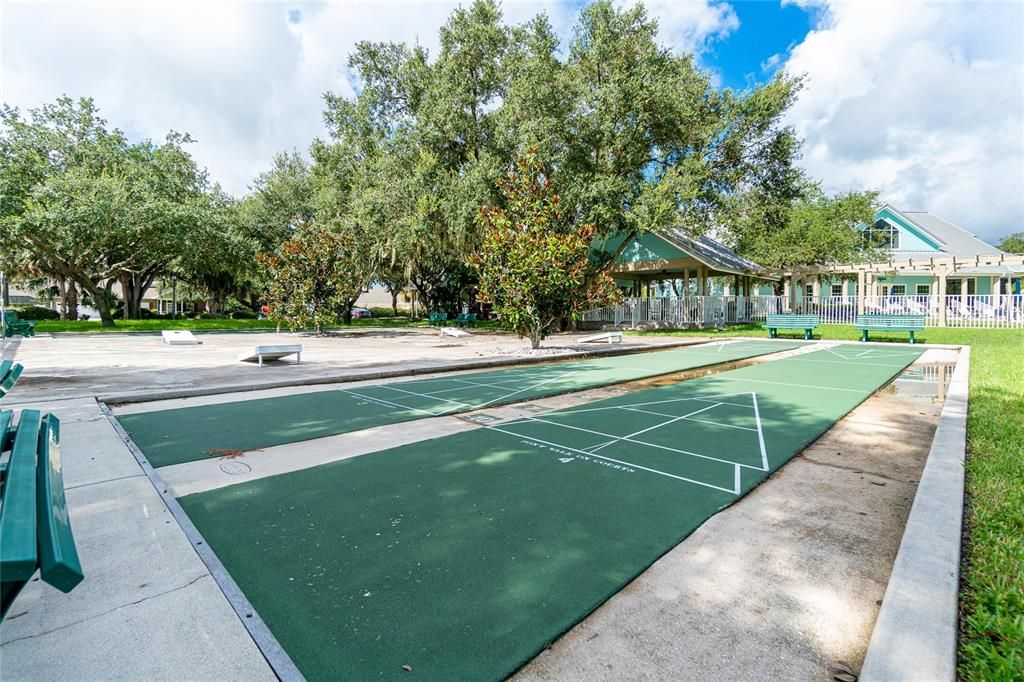 待售: $175,000 (2 贝兹, 2 浴室, 993 平方英尺)