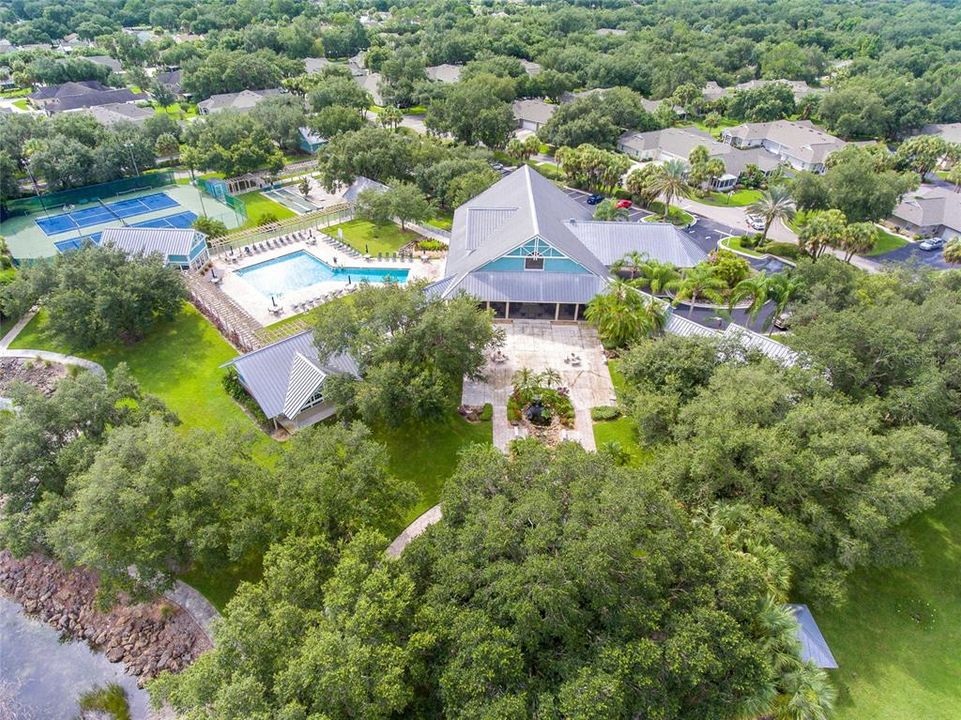 待售: $175,000 (2 贝兹, 2 浴室, 993 平方英尺)