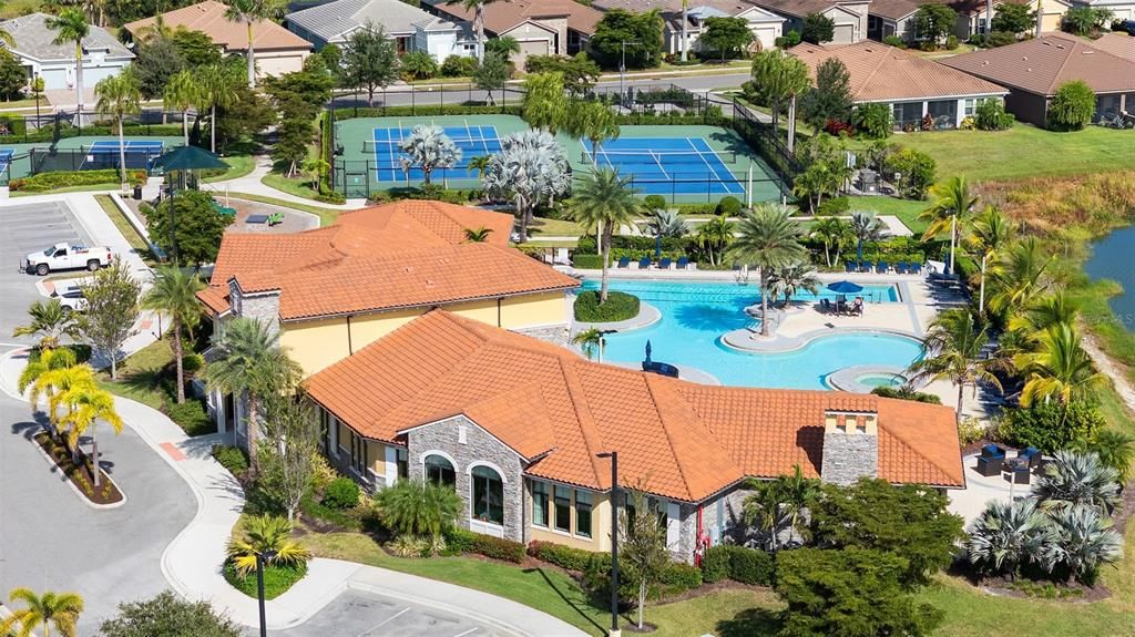 For Sale: $575,000 (3 beds, 2 baths, 2373 Square Feet)