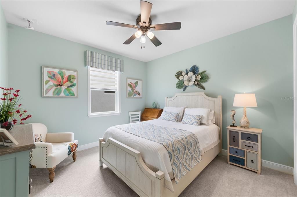 For Sale: $575,000 (3 beds, 2 baths, 2373 Square Feet)