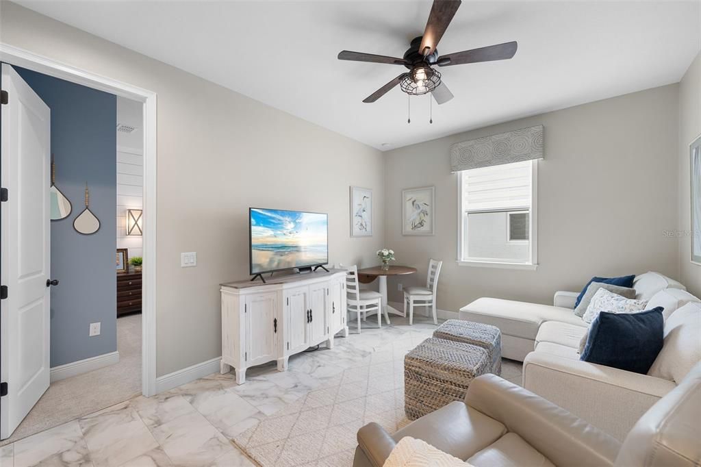 For Sale: $575,000 (3 beds, 2 baths, 2373 Square Feet)