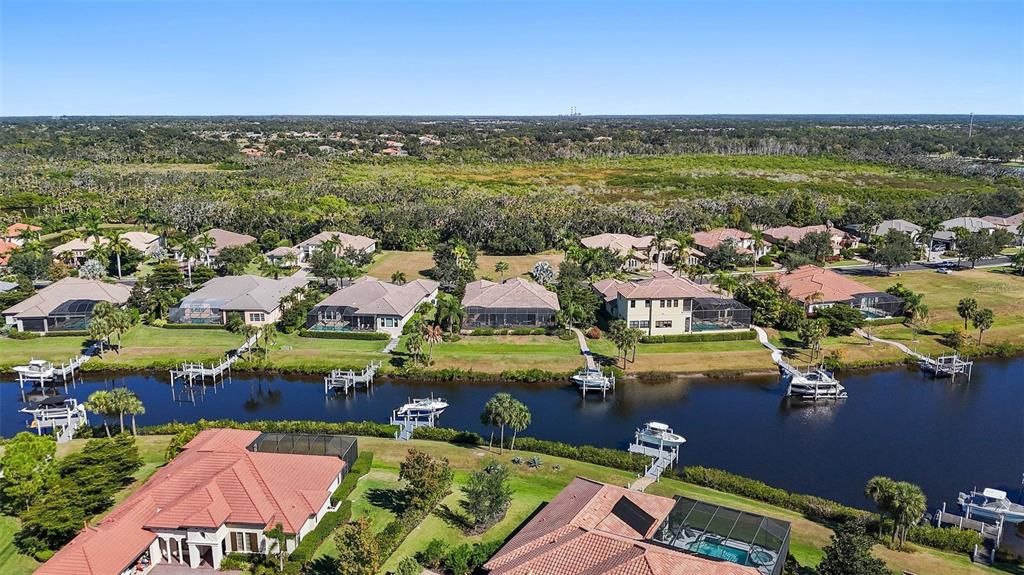 En Venta: $1,550,000 (3 camas, 3 baños, 2904 Pies cuadrados)