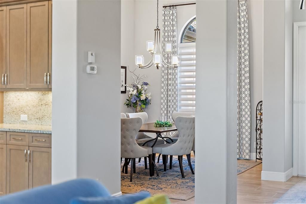 En Venta: $1,550,000 (3 camas, 3 baños, 2904 Pies cuadrados)