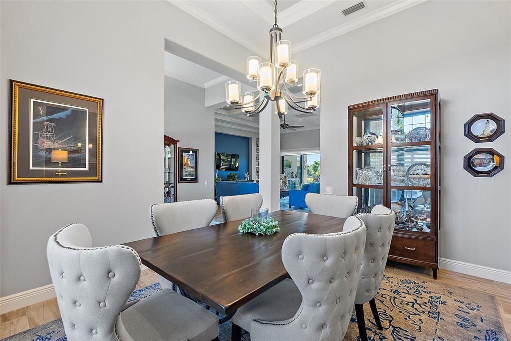 En Venta: $1,550,000 (3 camas, 3 baños, 2904 Pies cuadrados)