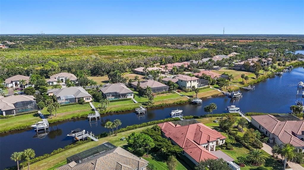 En Venta: $1,550,000 (3 camas, 3 baños, 2904 Pies cuadrados)