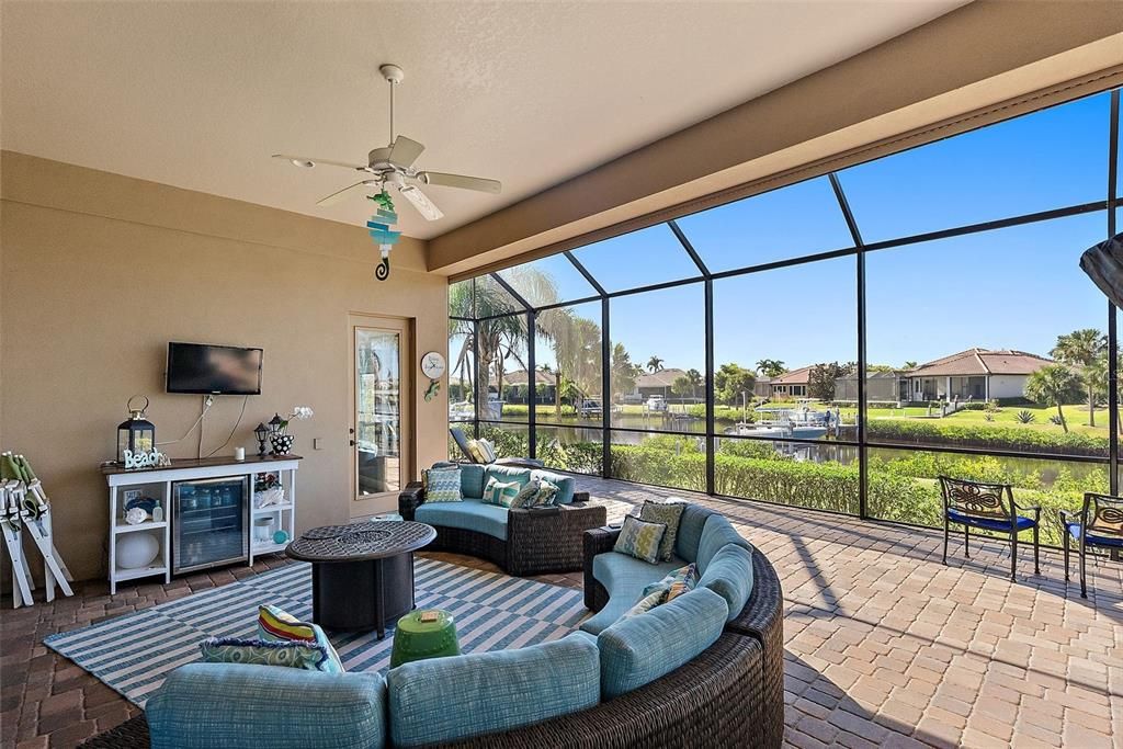 En Venta: $1,550,000 (3 camas, 3 baños, 2904 Pies cuadrados)