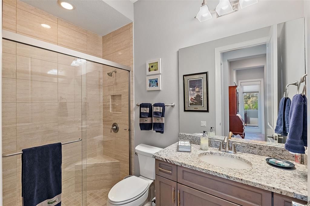 En Venta: $1,550,000 (3 camas, 3 baños, 2904 Pies cuadrados)