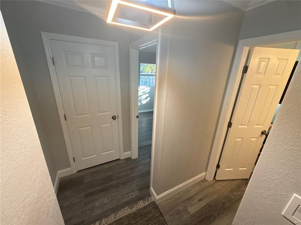 For Sale: $375,000 (3 beds, 2 baths, 1300 Square Feet)