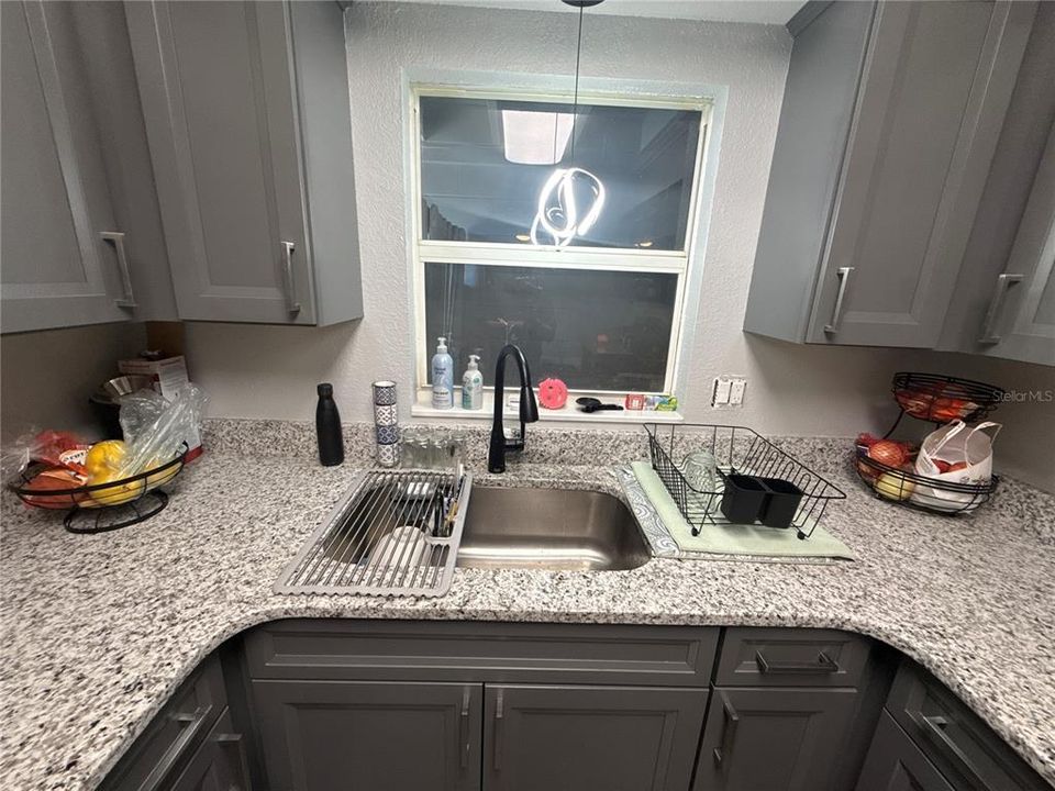 For Sale: $375,000 (3 beds, 2 baths, 1300 Square Feet)