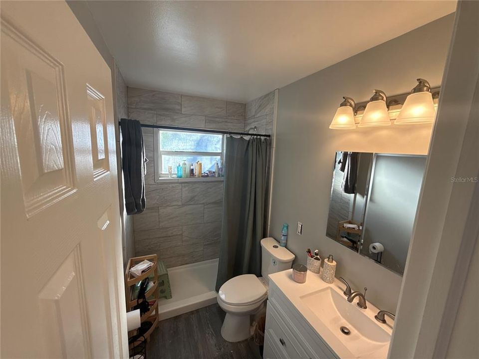 For Sale: $375,000 (3 beds, 2 baths, 1300 Square Feet)