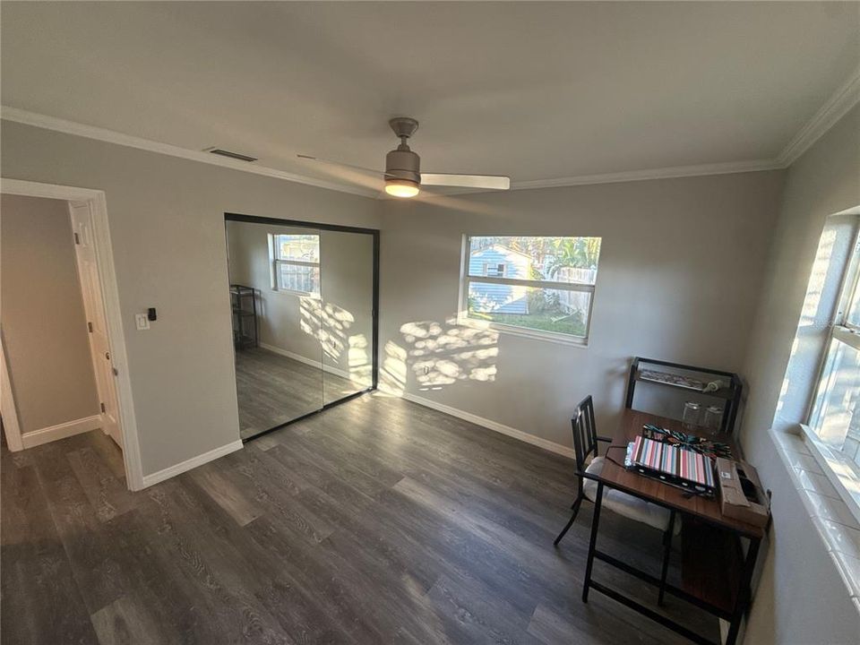 For Sale: $375,000 (3 beds, 2 baths, 1300 Square Feet)